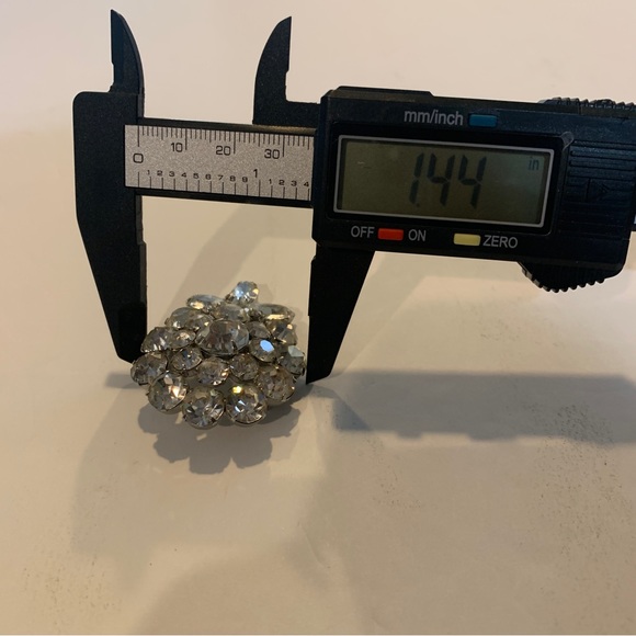 Brooch - Picture 7 of 8